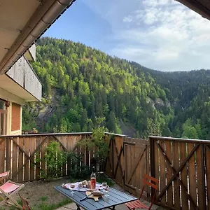 Appartement Avec Extérieur Domaine Skiable Megeve Combloux Navette Gratuite Et Télésiège à 2km, La Giettaz
